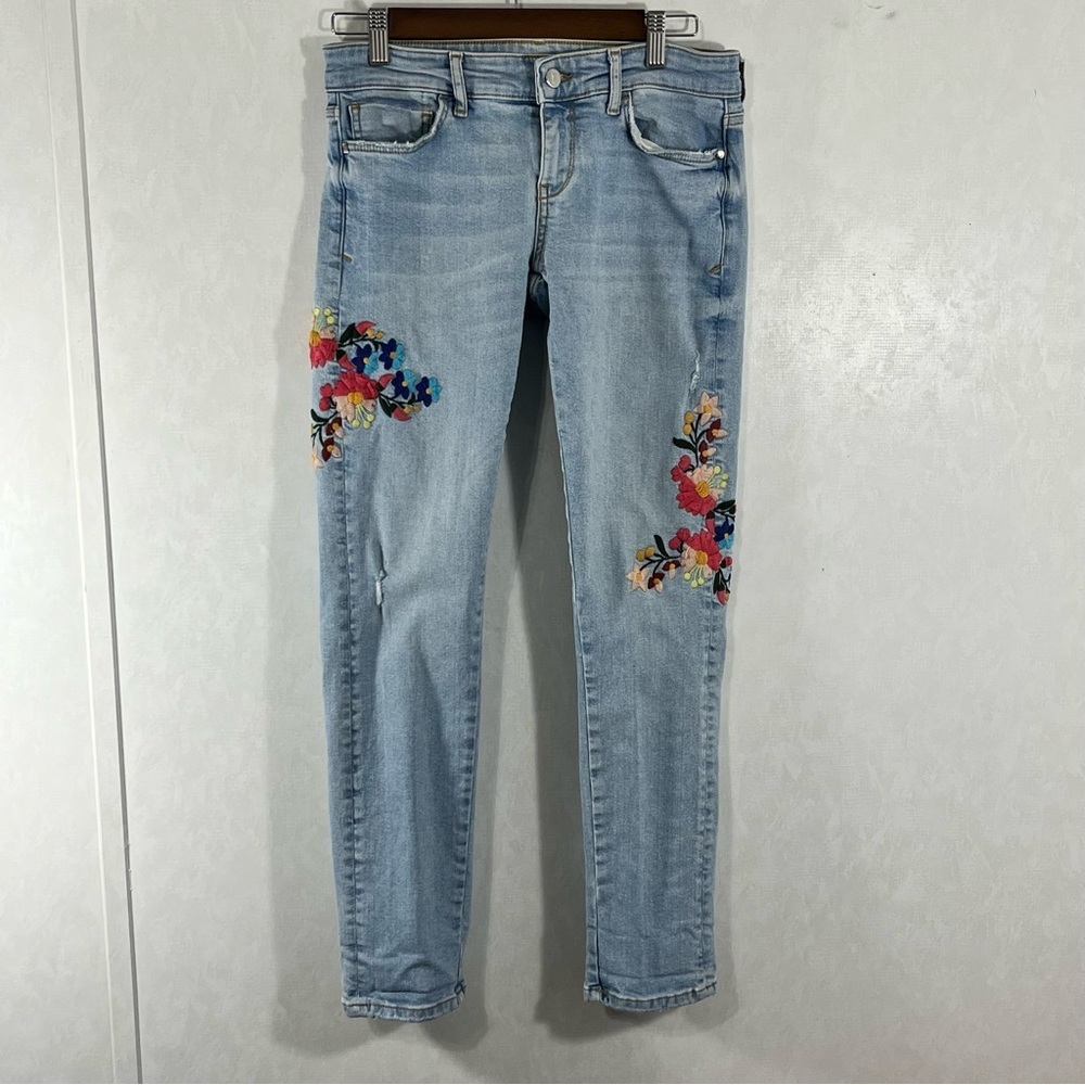 Pilcro and the Letterpress Anthropology Light Blue Floral Embroidered Jeans - Picture 2 of 11